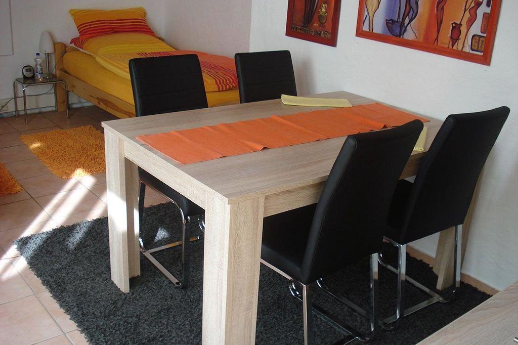 2-Zimmer-Appartement-Seerose Pliezhausen Exterior foto